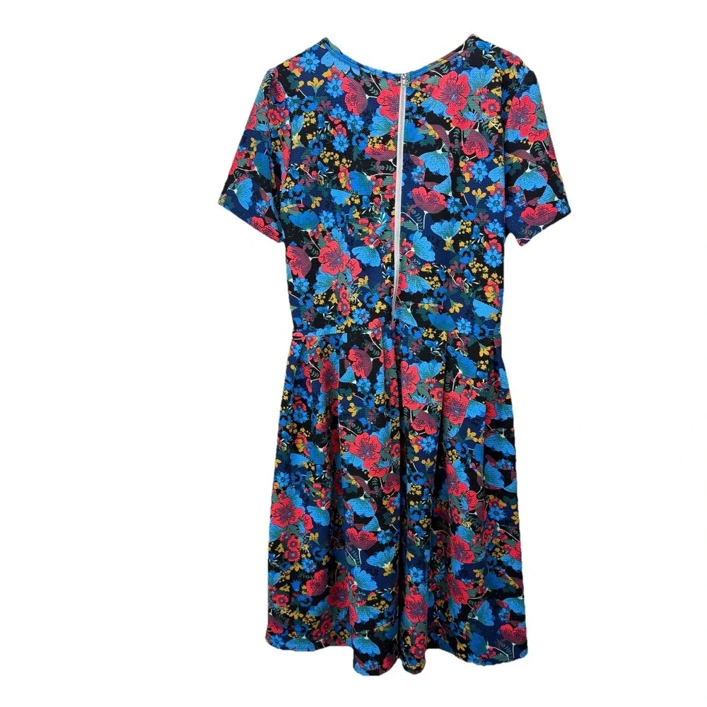 LuLaRoe Red Blue Colorful Floral Pockets Stretch Amelia Dress Size 2X‎